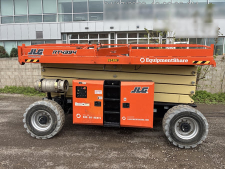 2022 JLG RT4394