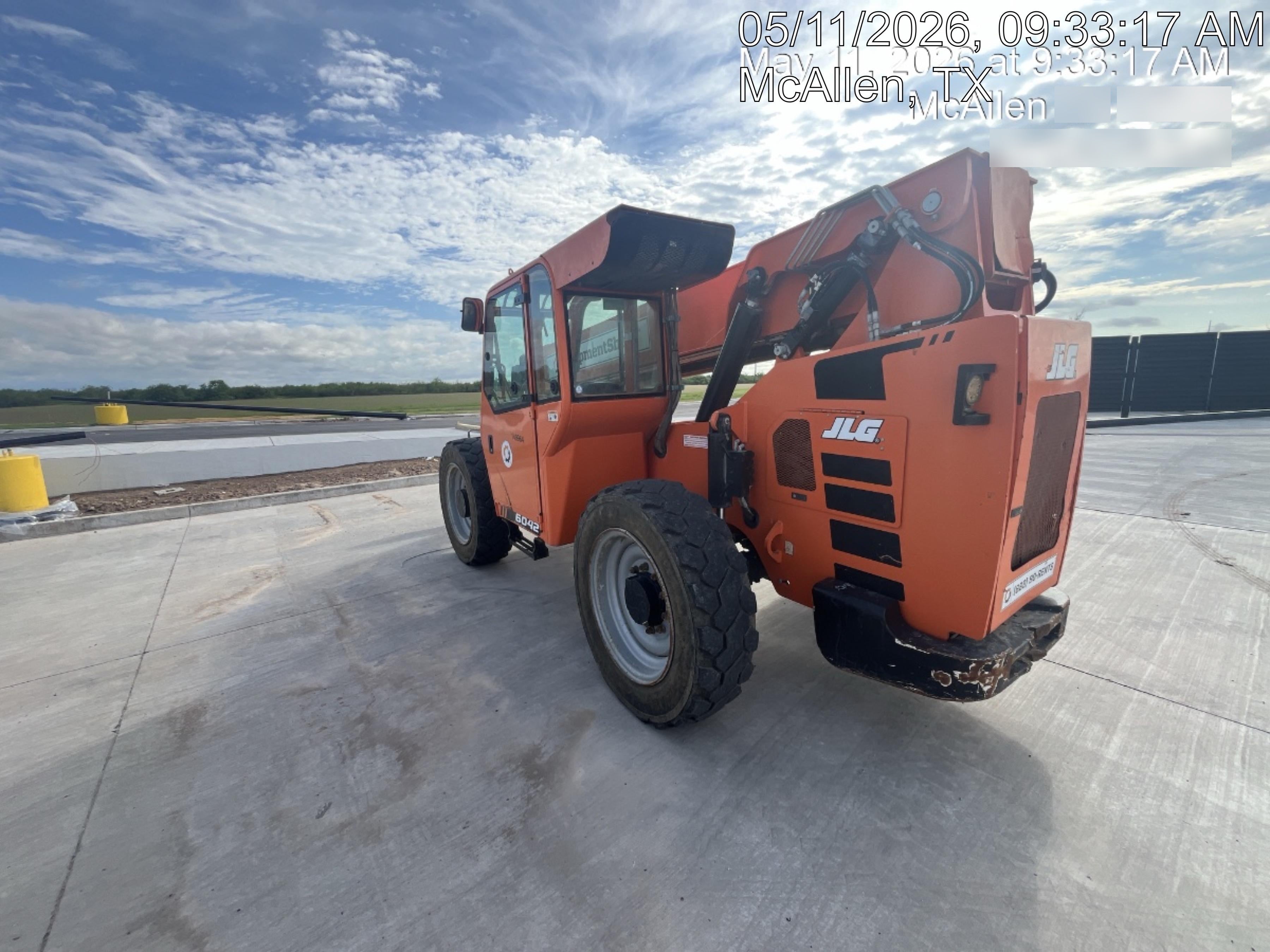 2021 SKYTRAK 6042