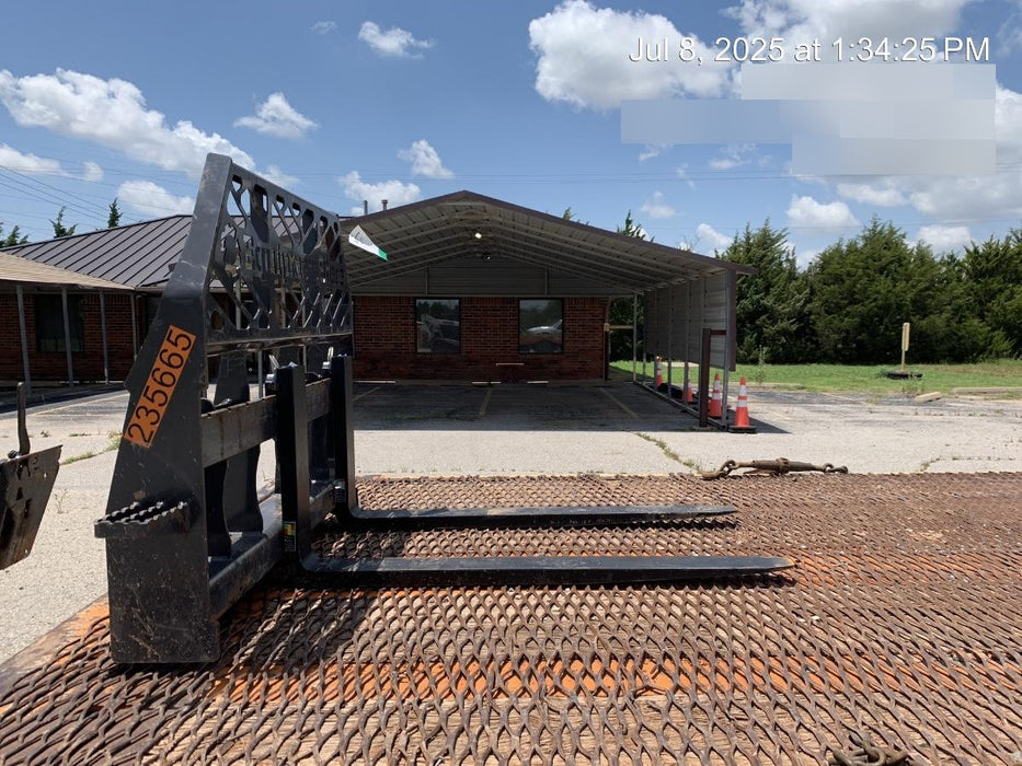 2022 PALADIN 48" Pallet Forks - Paladin