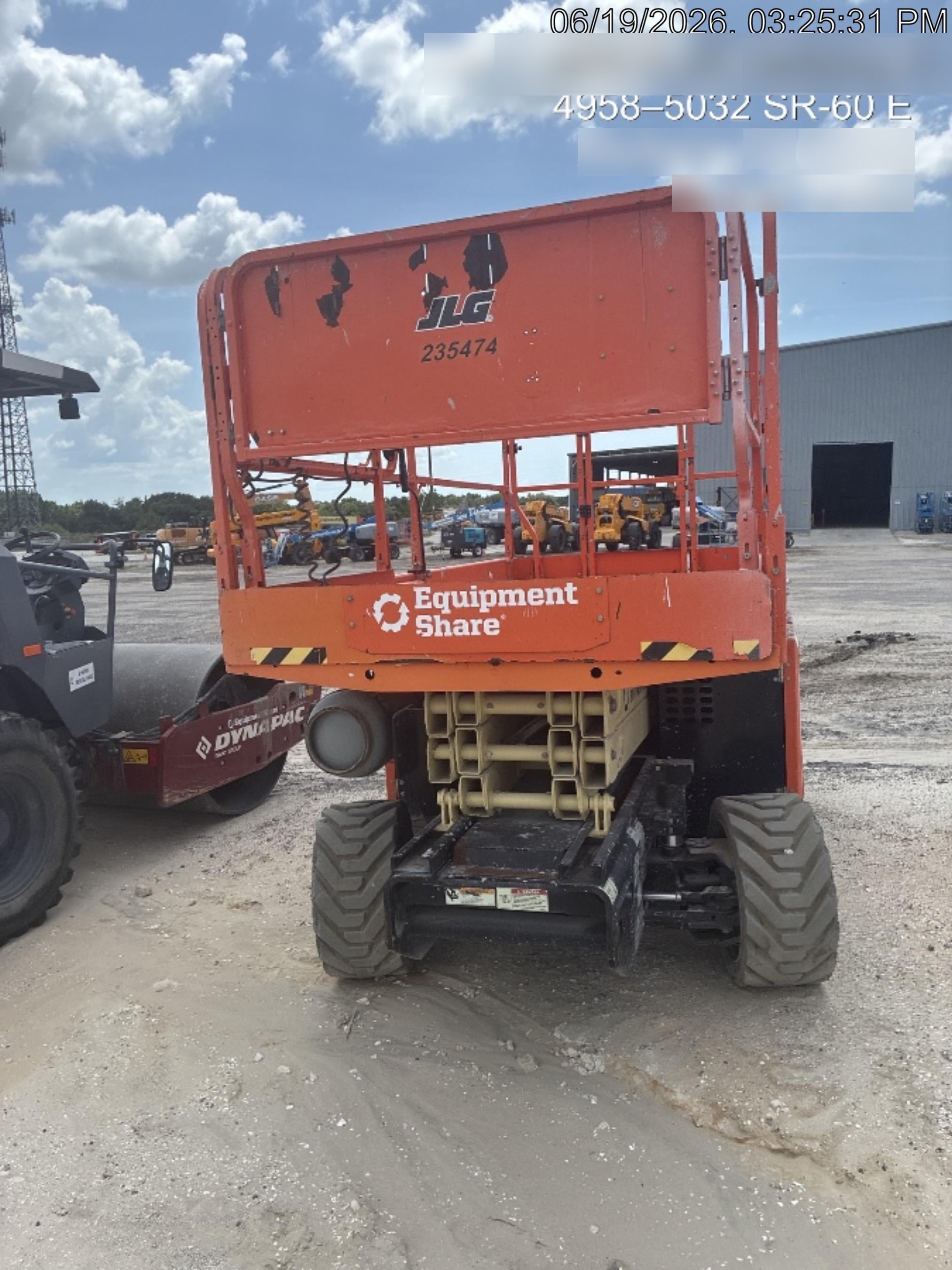2022 JLG RT2669