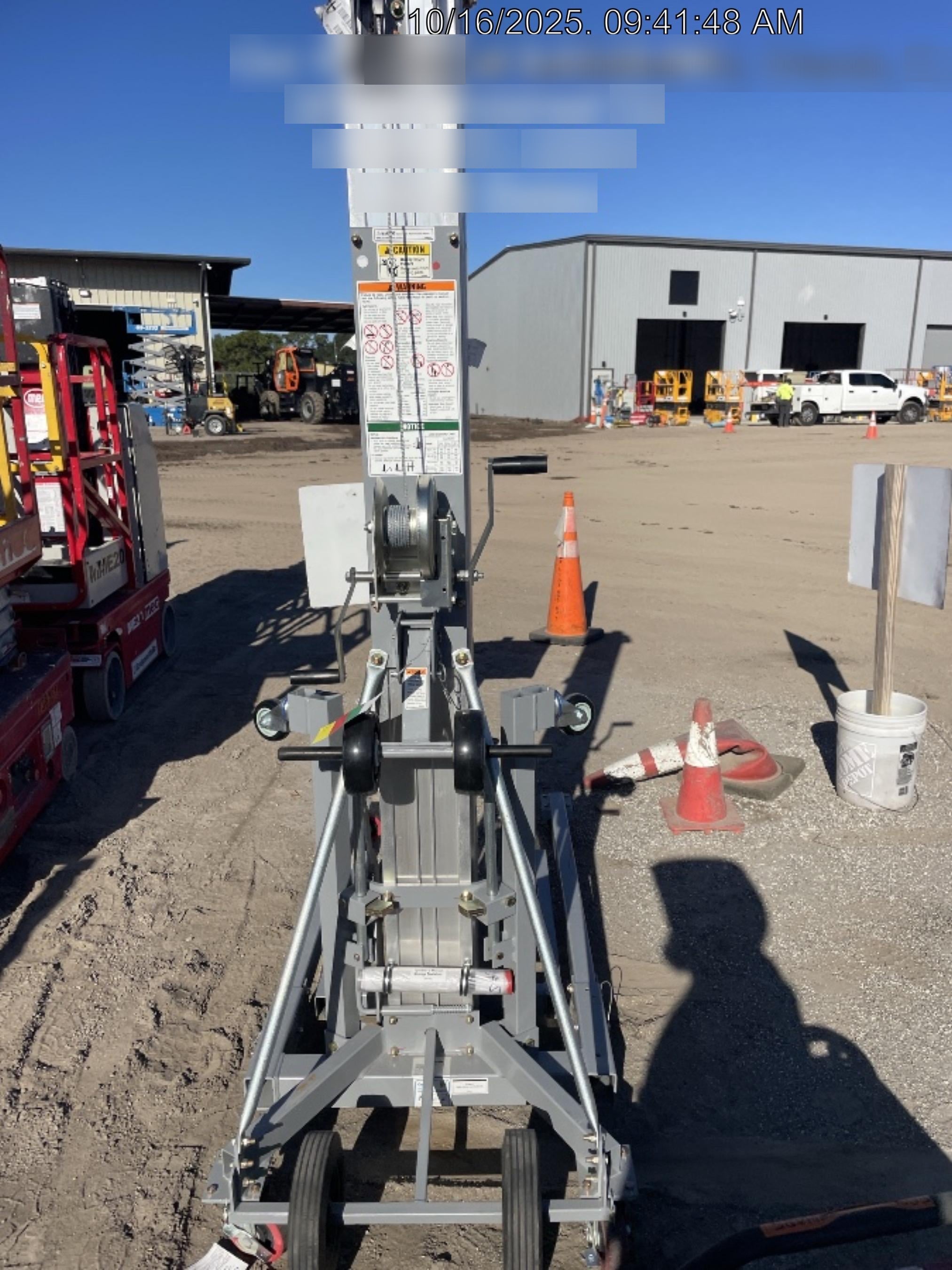 2025 GENIE SLC-18