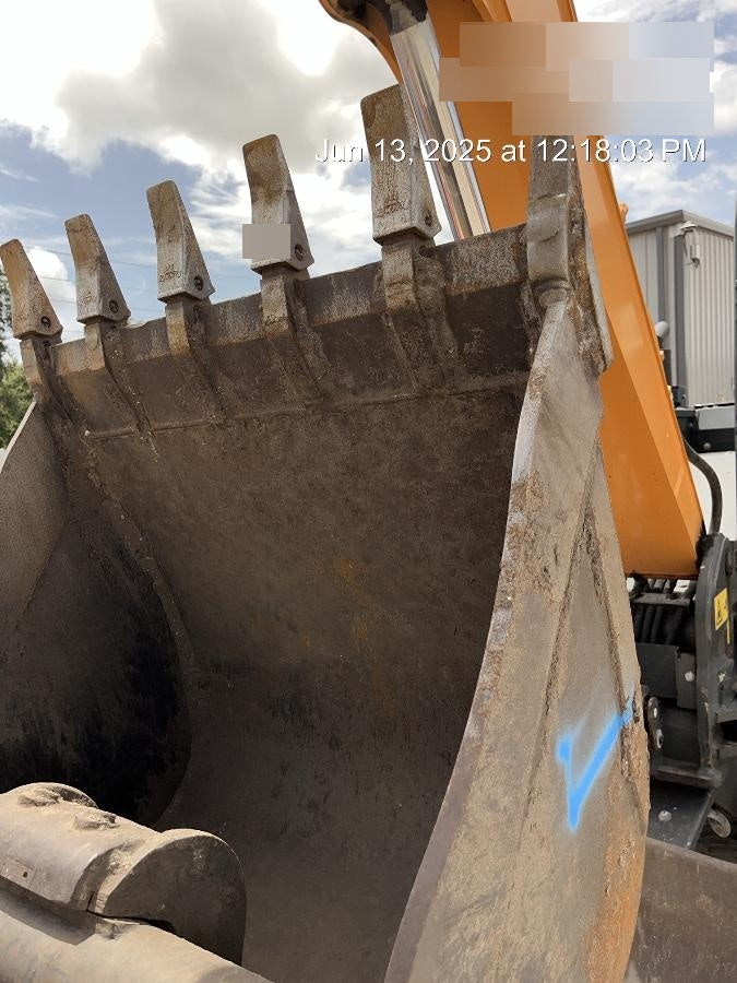 2023 WAIN-ROY 36" Bucket - Wain-Roy