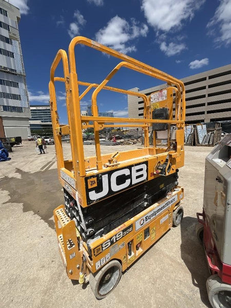 2023 JCB S1930E