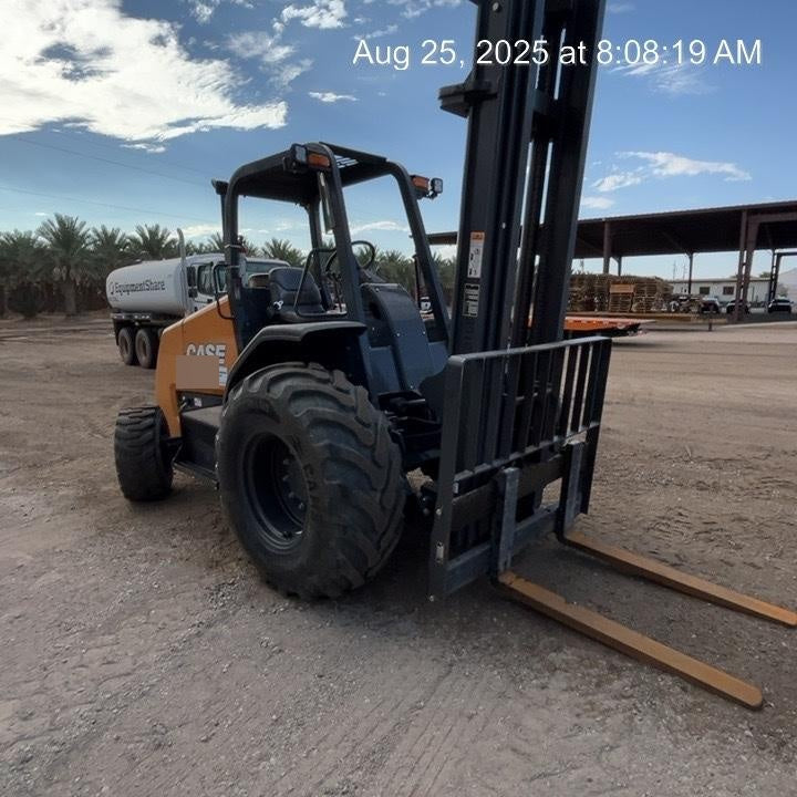 2023 CASE 588H