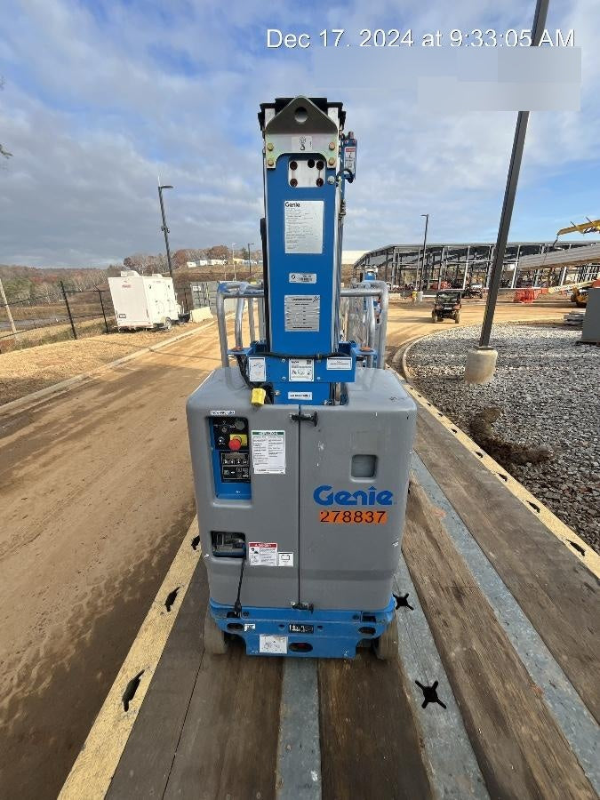 2022 GENIE GR-20