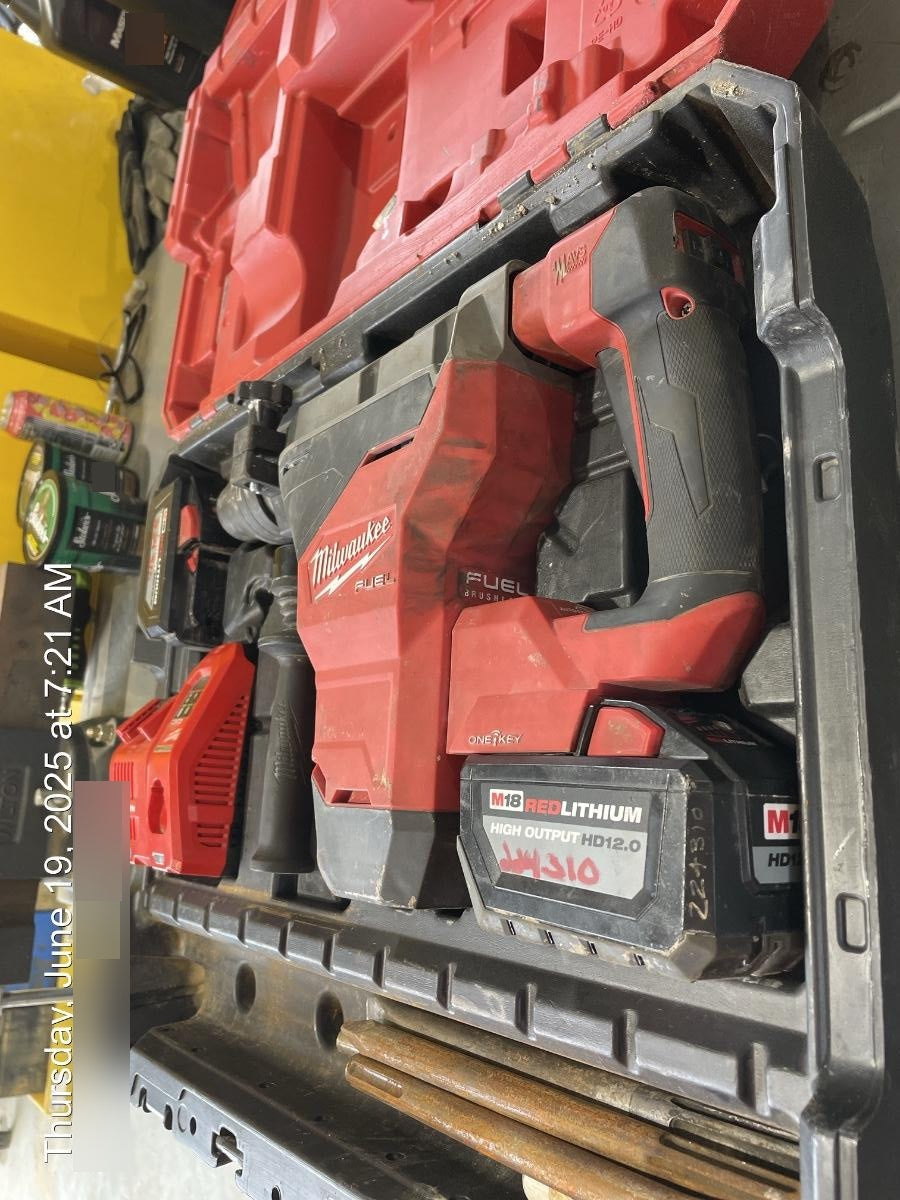 2022 MILWAUKEE 2718-22HD