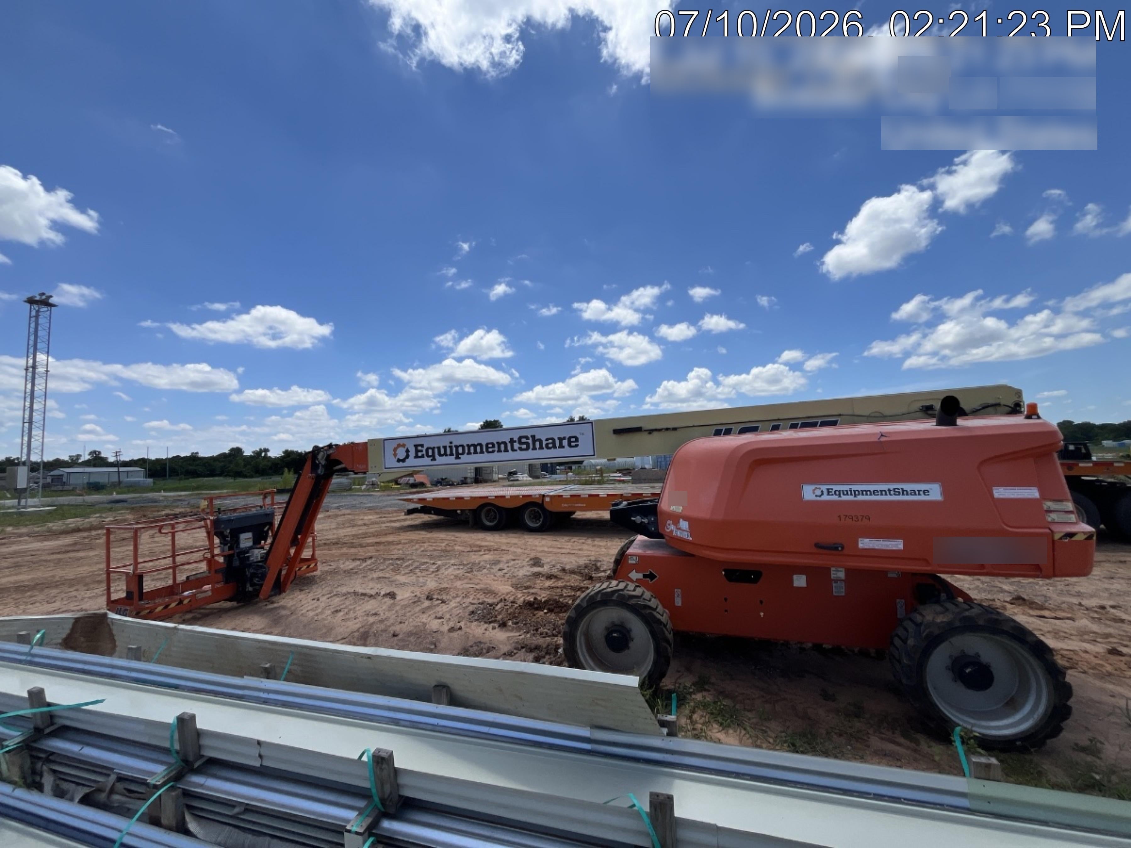 2021 JLG 660SJ