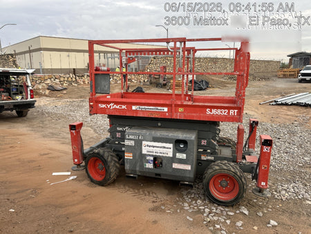 2021 SKYJACK SJ6832 RT