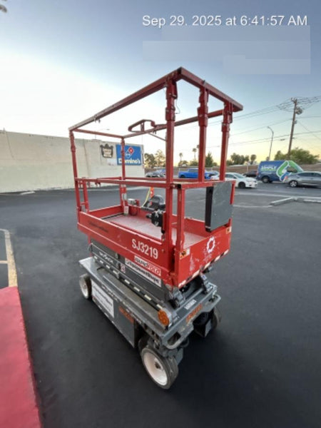 2021 SKYJACK SJ3219