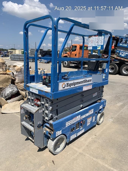 2019 Genie GS-1930 Fixed rails with chain Entry