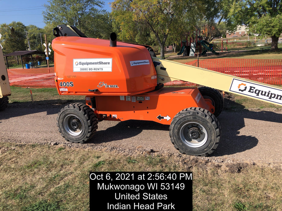 2020 JLG 400S