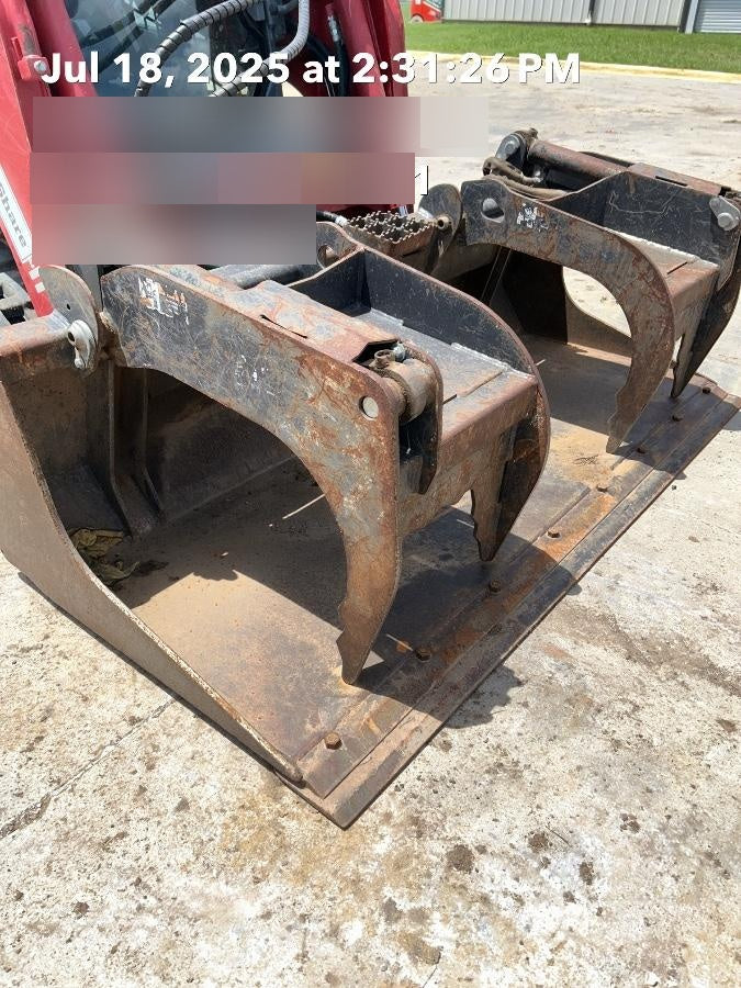 2018 PALADIN 76" Scrap Grapple Bucket - Paladin