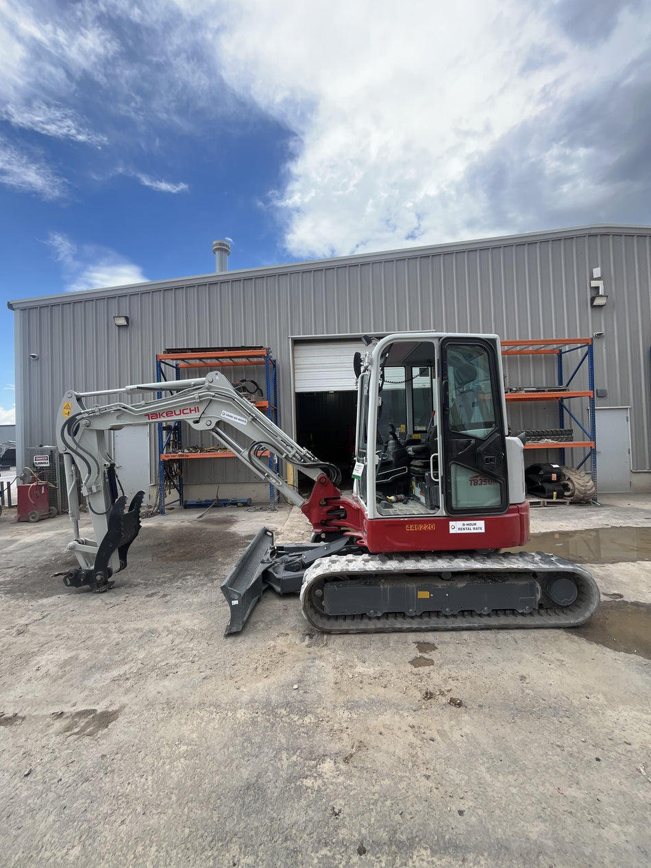 2024 TAKEUCHI TB350R-CRA