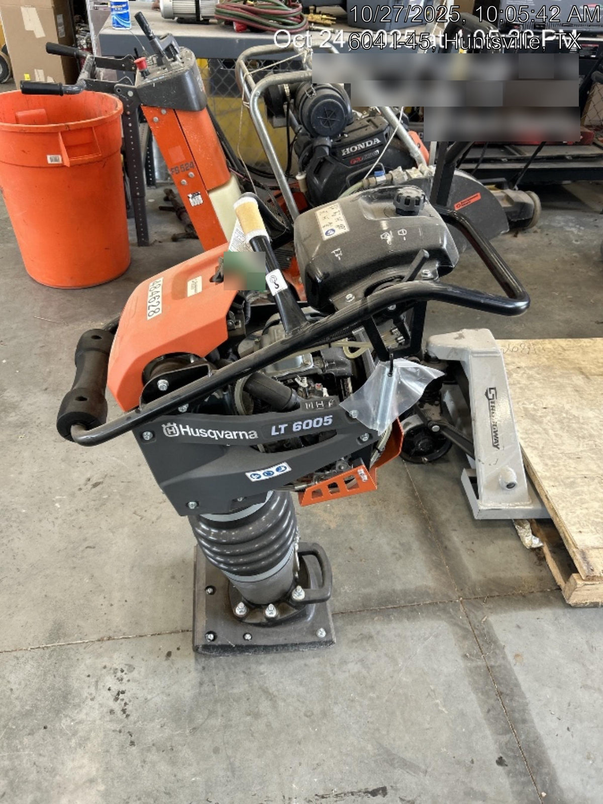 2024 HUSQVARNA LT6005