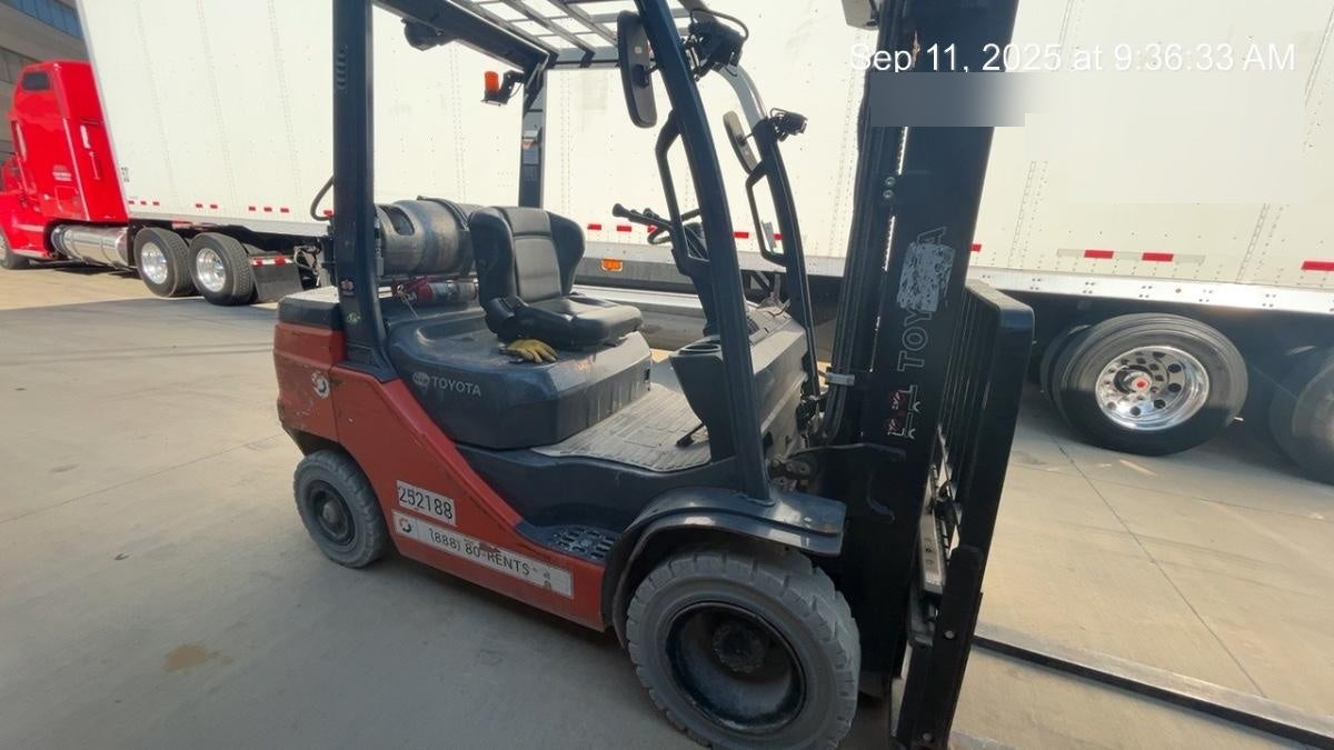 2022 TOYOTA 50-8FGU25