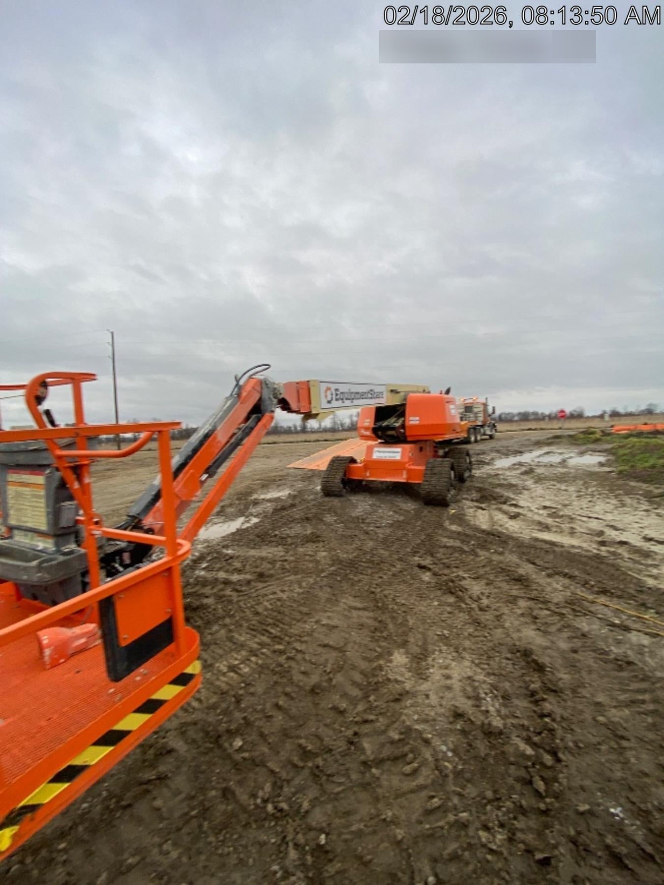 2021 JLG 660SJ Quad Track