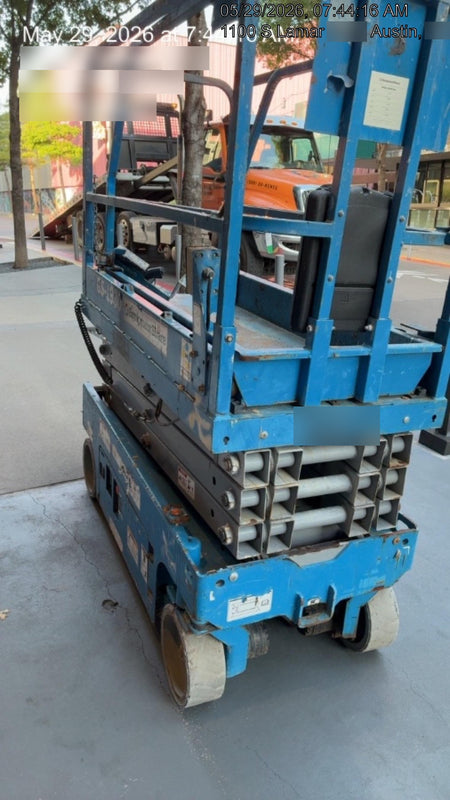 2019 Genie GS-1930 Fixed Rails with Chain Entry