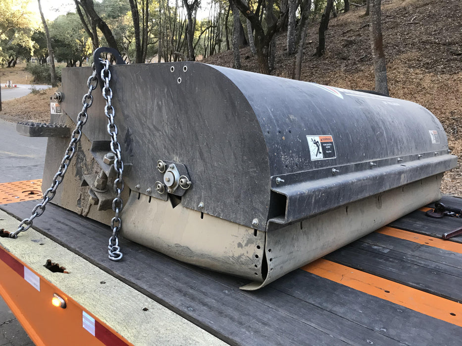 2019 PALADIN Sweepster SB72