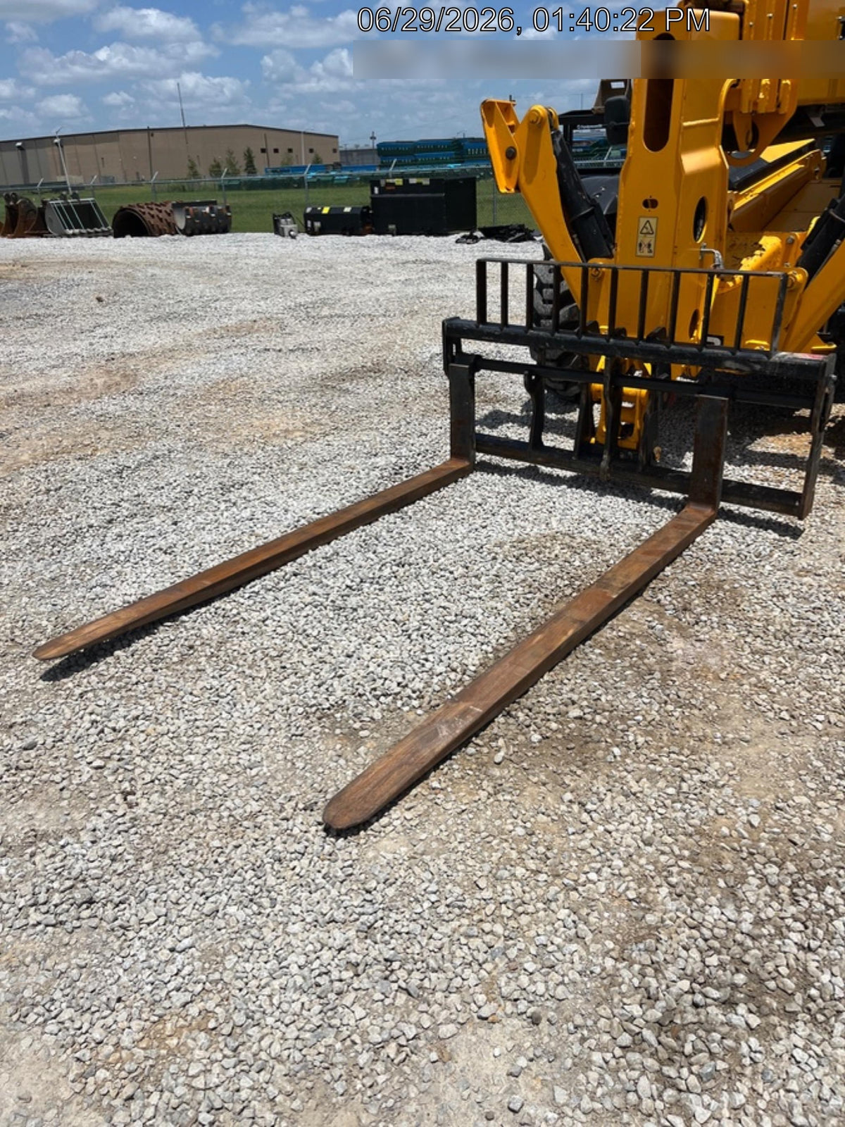 2023 JCB 510-56