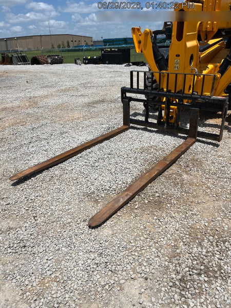 2023 JCB 510-56