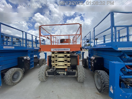 2020 JLG 430LRT
