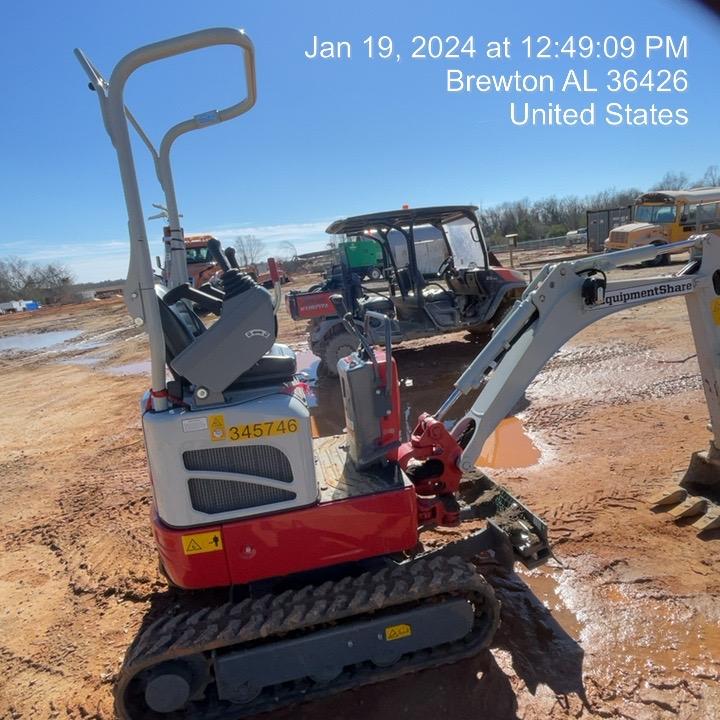 2023 TAKEUCHI TB210R