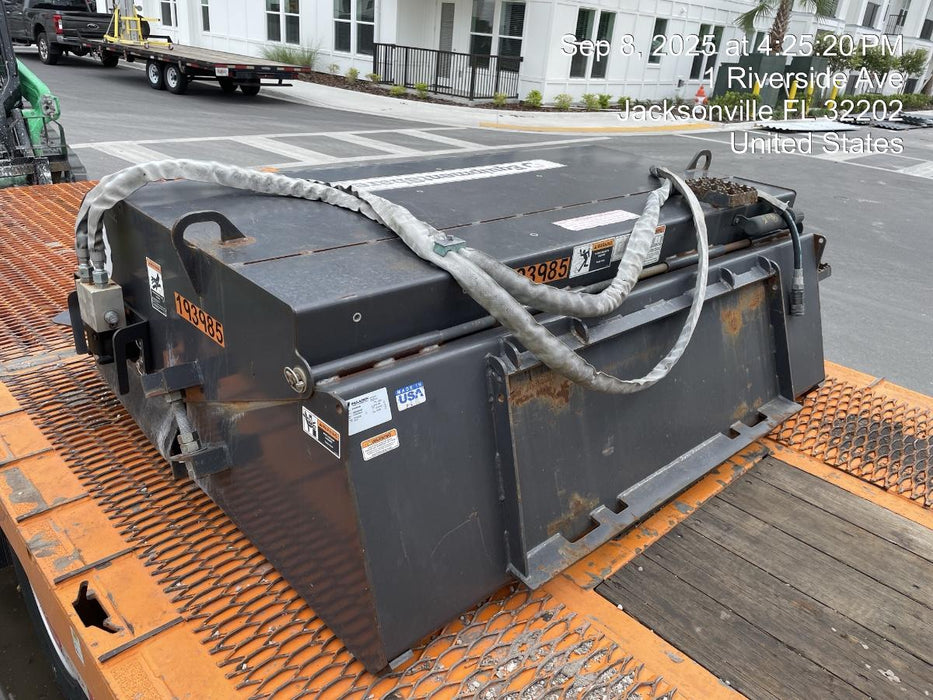 2021 PALADIN Sweepster SB72