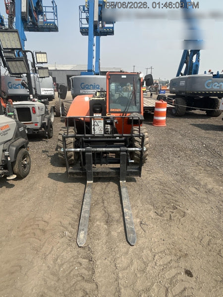 2025 JLG 519