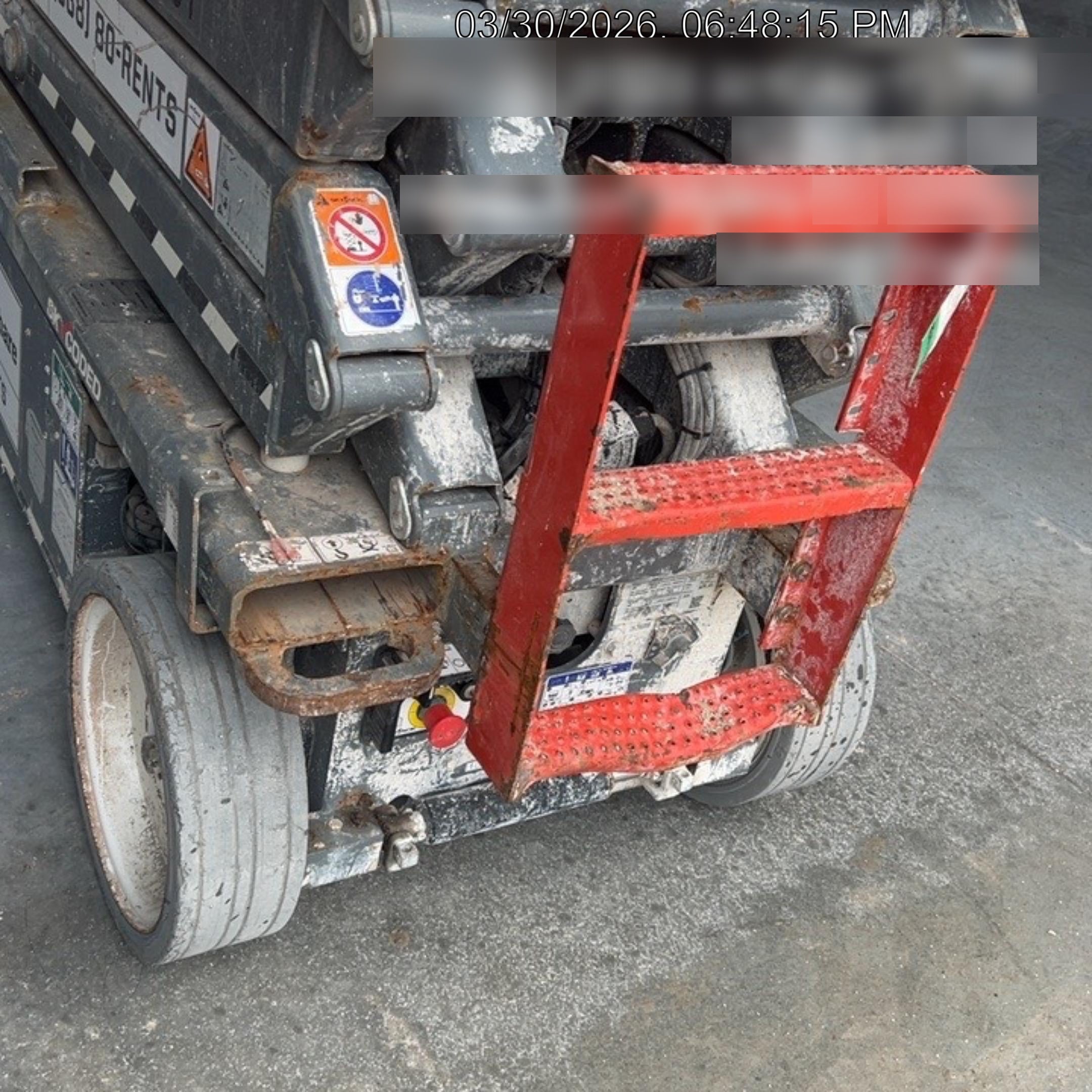 2020 Skyjack SJIII-3226 Solid NM Tires, Half height spring hinged entry gate, Dual Beacons