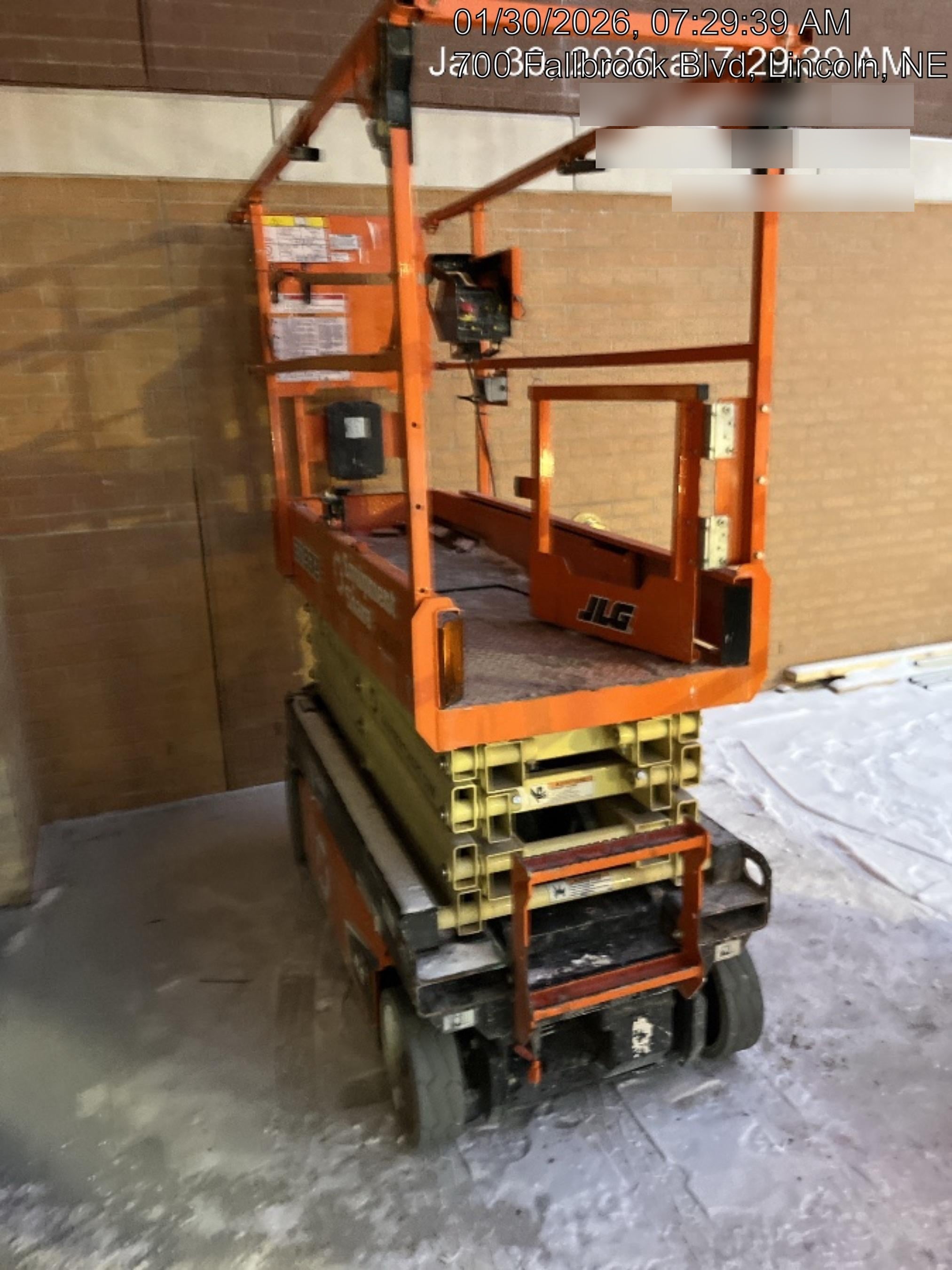 2022 JLG ES1932