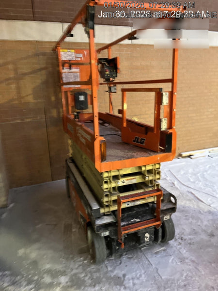 2022 JLG ES1932