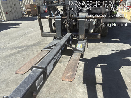 2022 JLG 1075