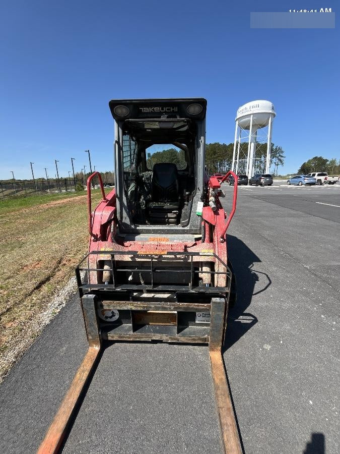 2021 ARROW MATERIAL HANDLING F5000