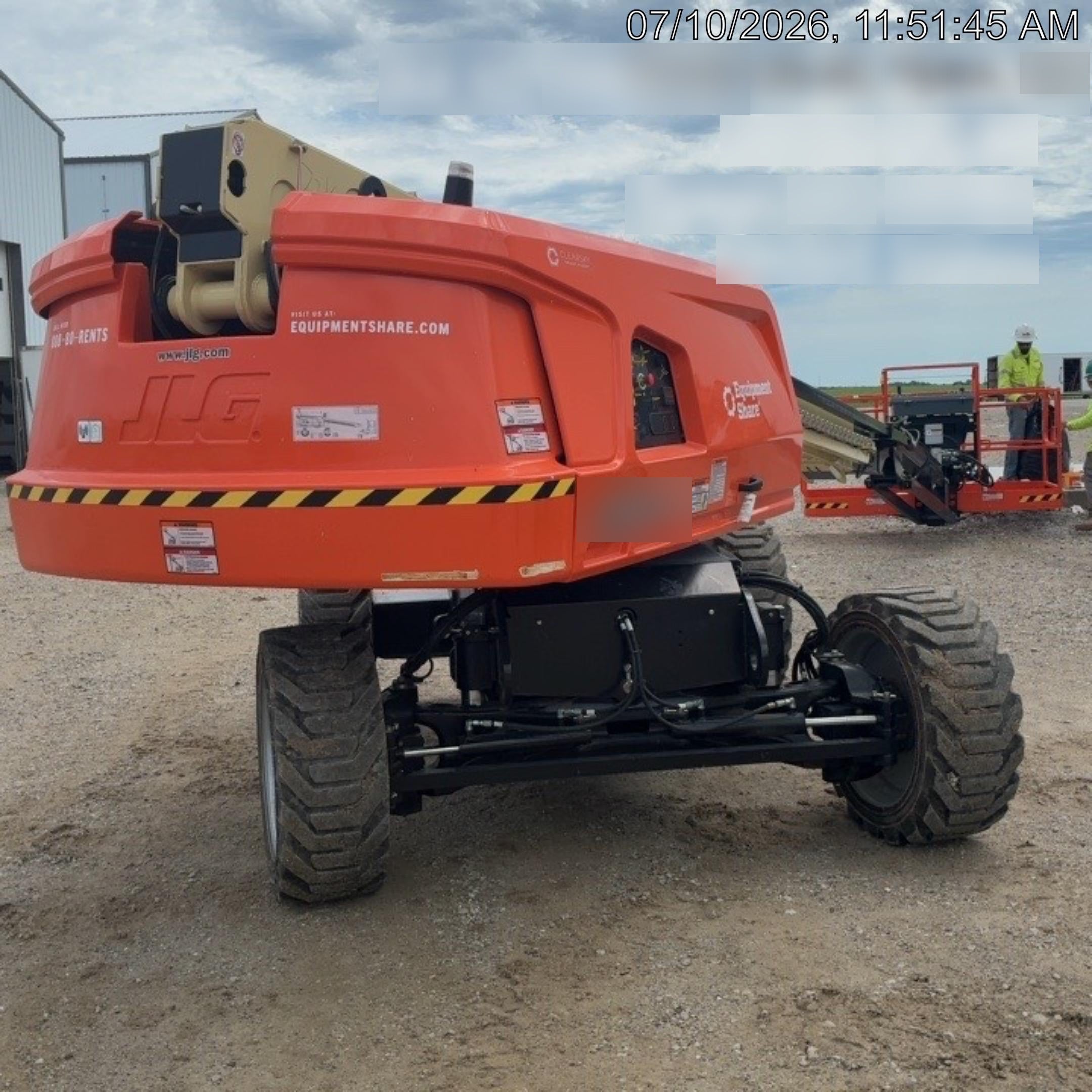 2025 JLG 660SJ