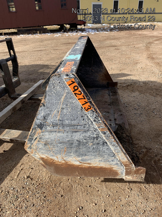 2016 SKYTRAK 70" Bucket, Telehandler 6k-7k