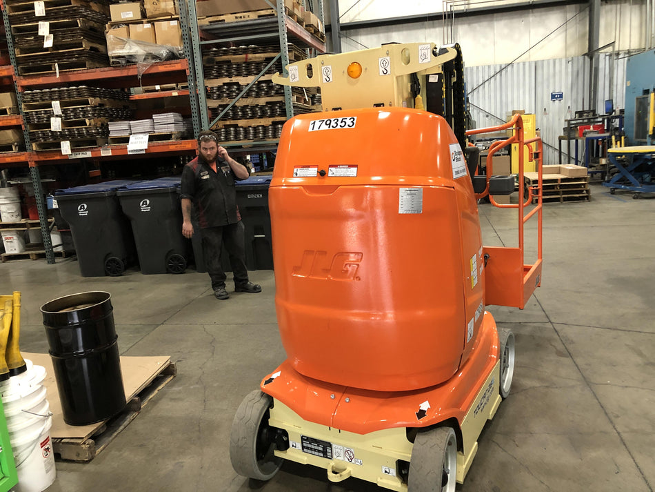 2021 JLG 26E