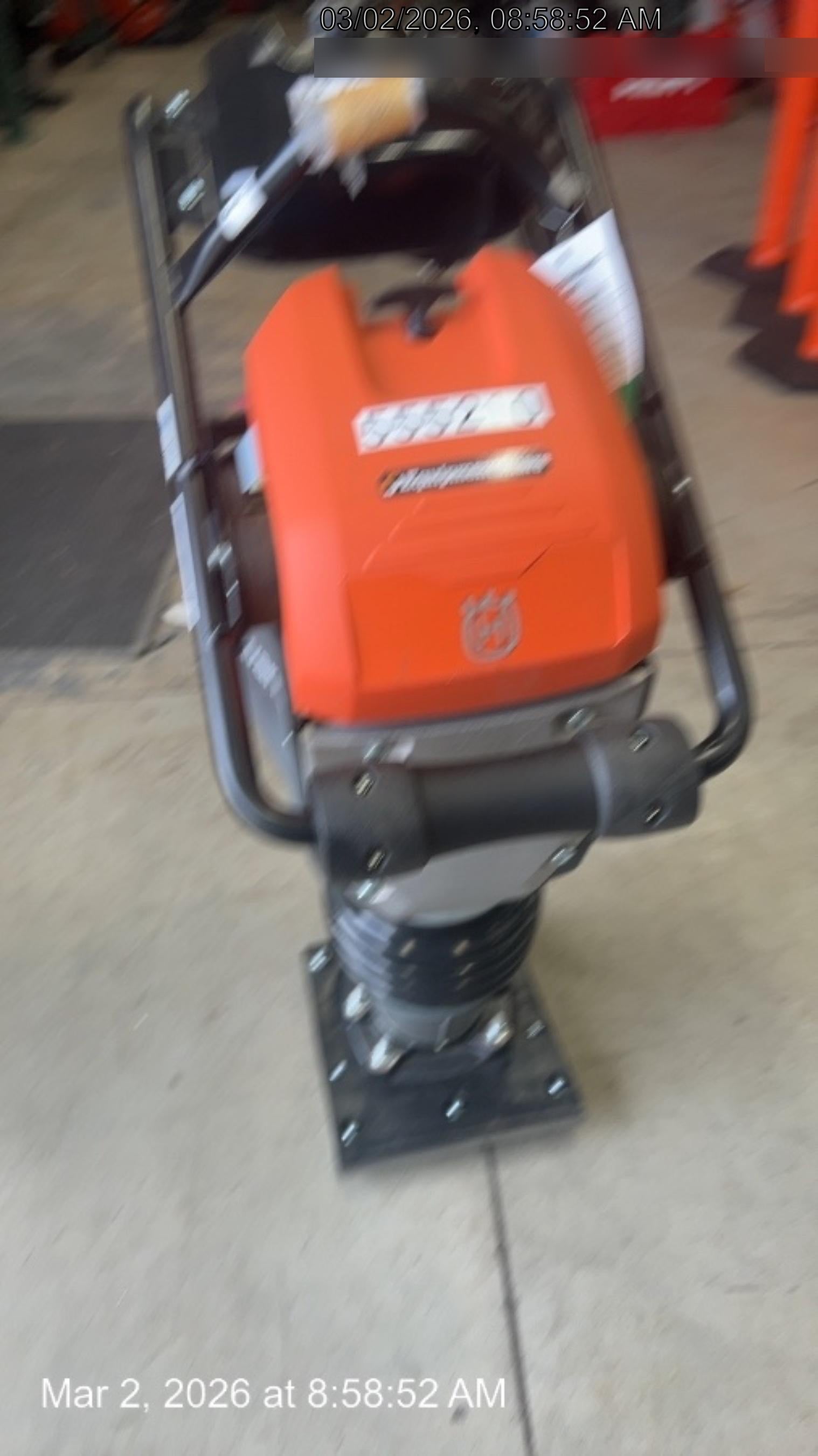 2025 HUSQVARNA LT6005