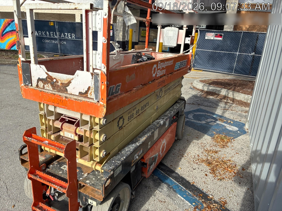 2022 JLG ES2632