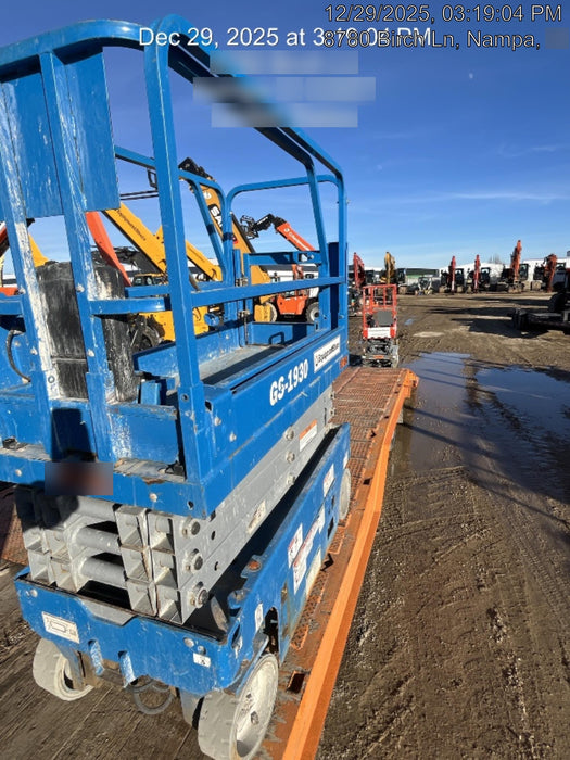 2020 Genie GS-1930 Solid Non Marking Tires, Beacon, Folding rails with half height swing gate