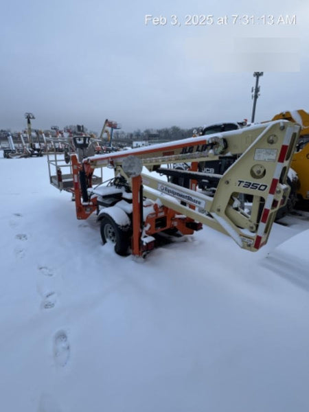 2022 JLG T350