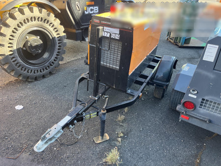 2021 Lincoln Electric Vantage 322 Vantage 322 Ready Pak 3 w/ Decals, ORANGE (includes trailer, cable rack, fender light kit) NO Telematics