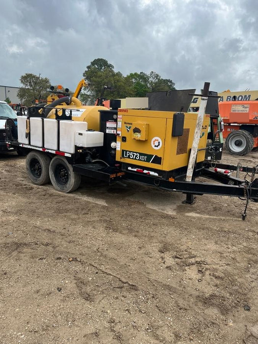 2022 Vac-Tron LP573XDT T4 Koehler Diesel Engine, 500 Gallon Debris Tank, x2 100 Gallon Water Tanks