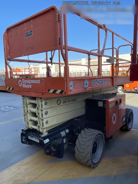 2024 JLG RT4394