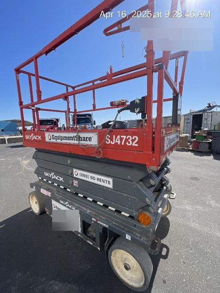 2021 SKYJACK SJ4732