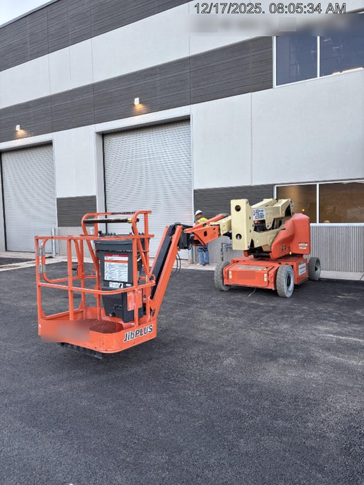 2019 JLG E400AJPN