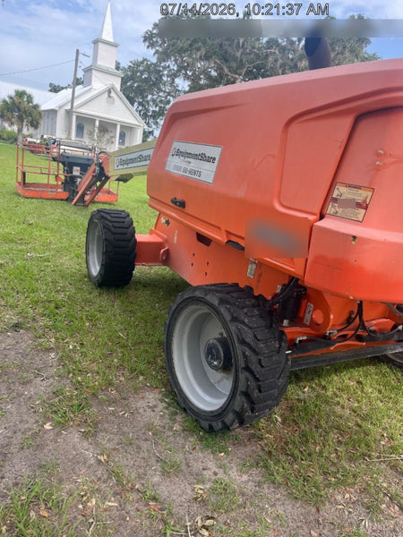 2019 JLG 660SJ