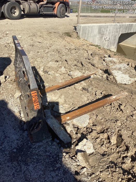 2021 PALADIN 48" Pallet Forks - Paladin