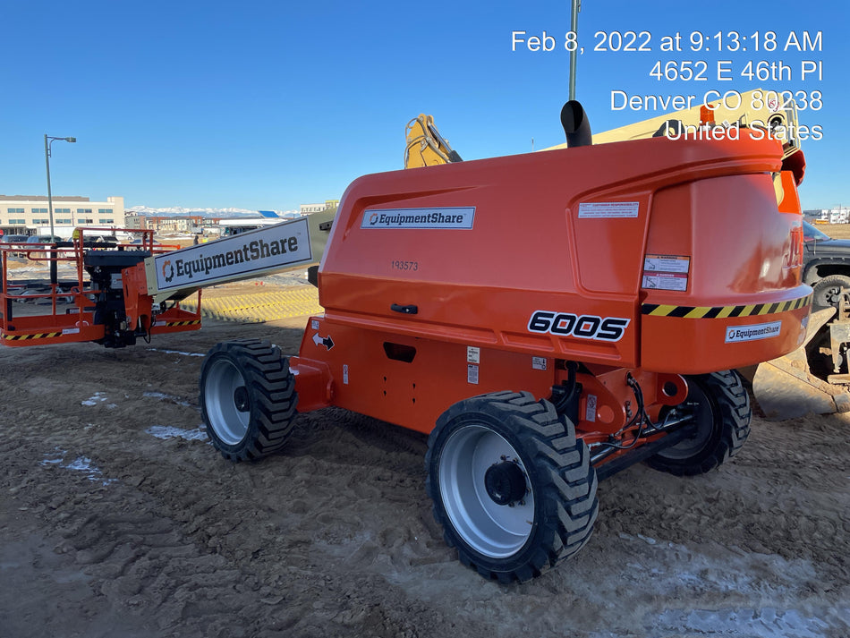 2021 JLG 600S