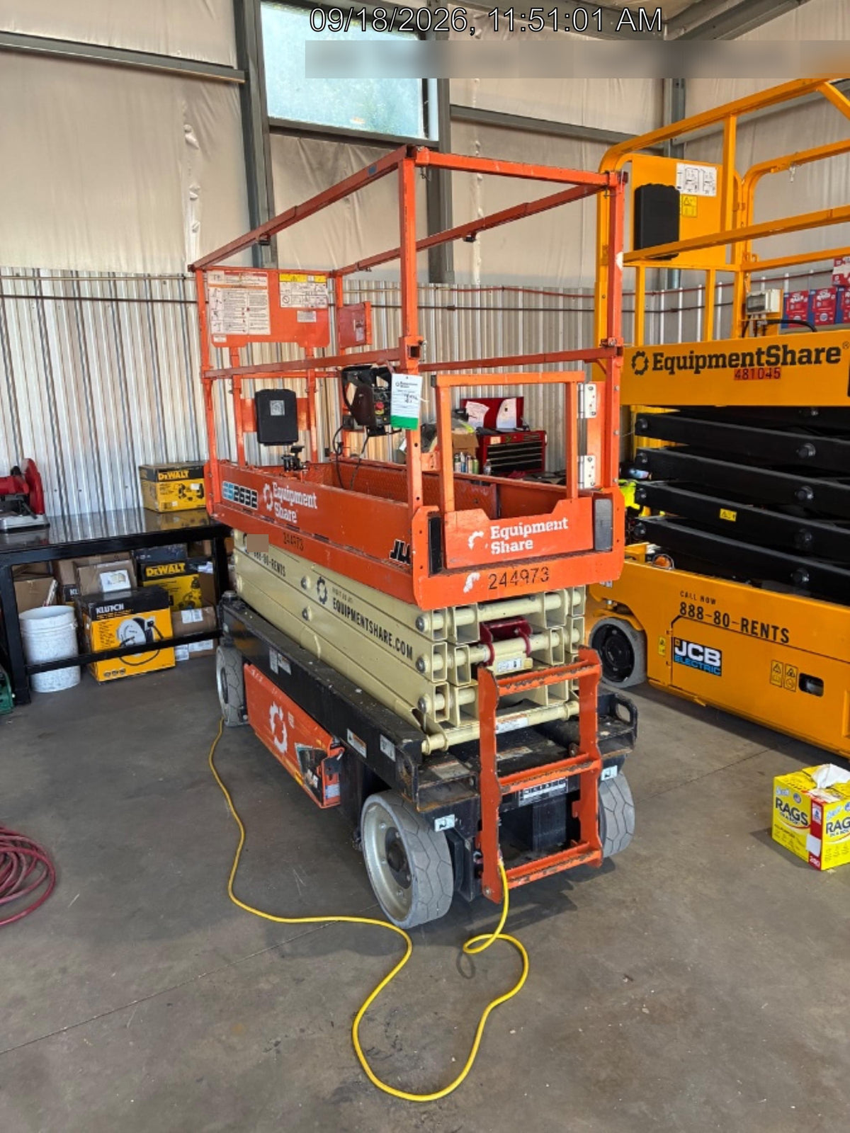 2022 JLG ES2632