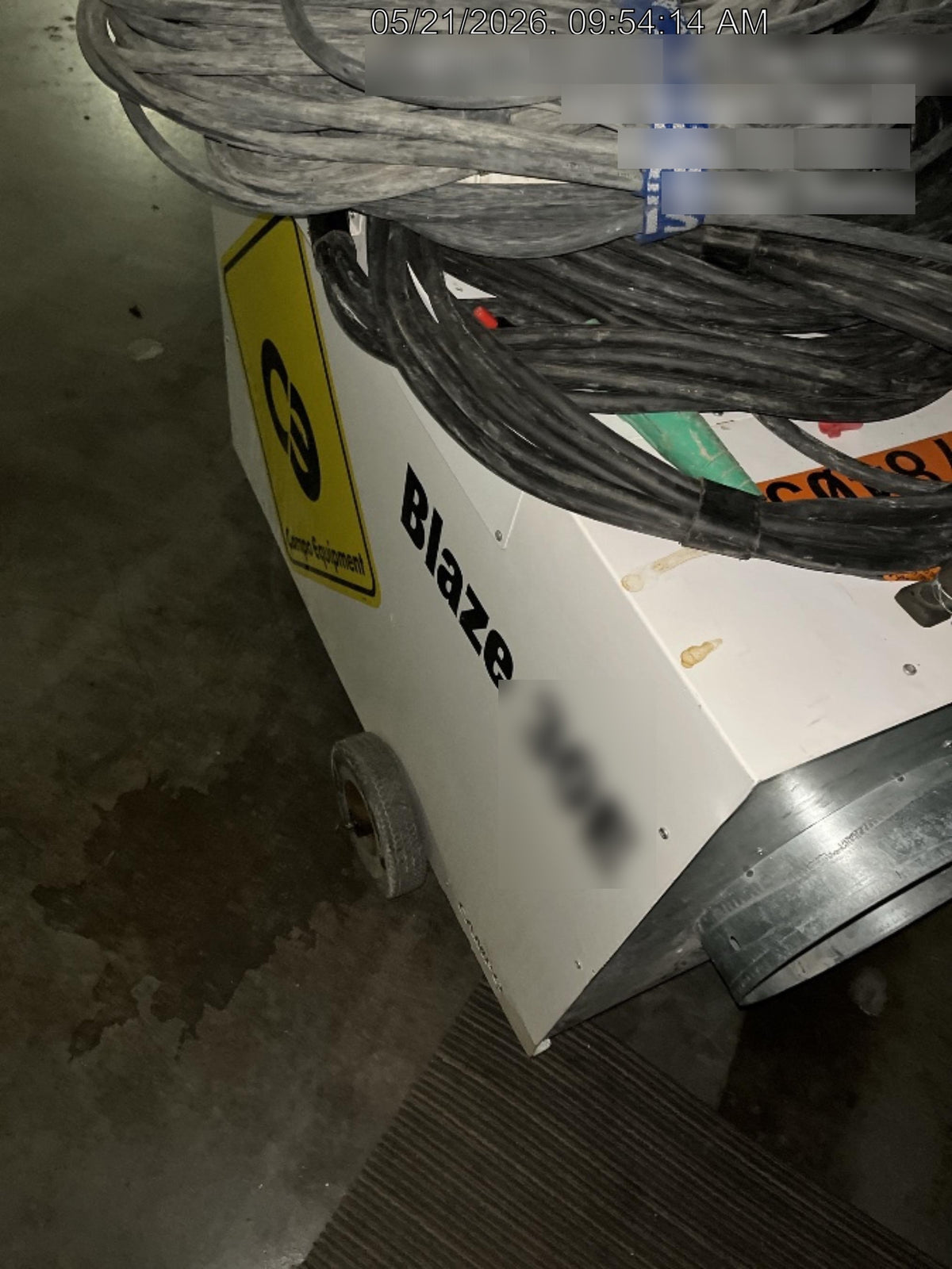 2022 CAMPO EB30E